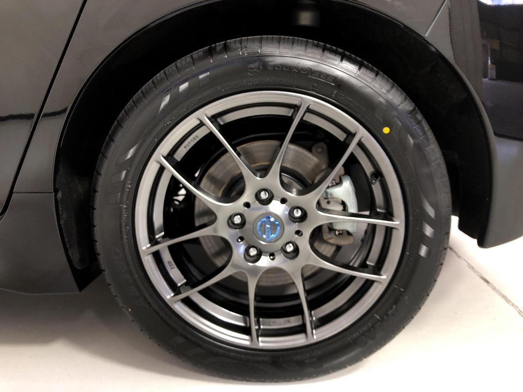 Photo '11' of Nissan Leaf