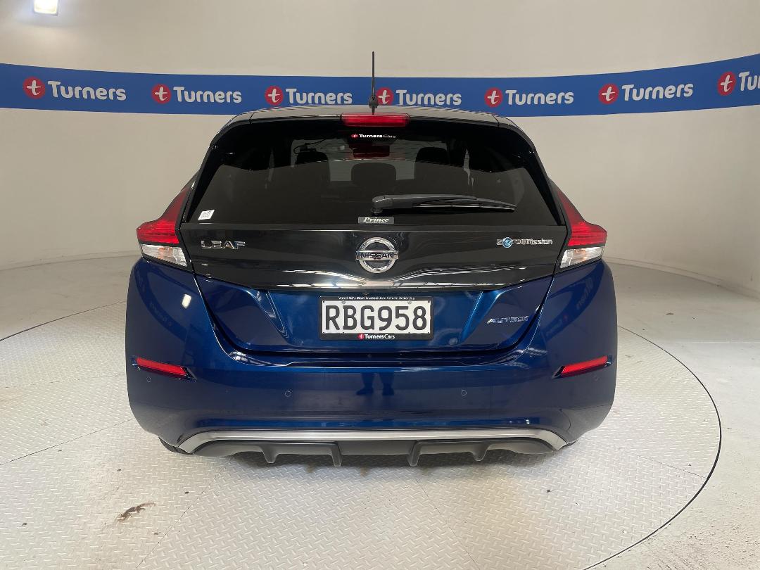 Photo '6' of Nissan Leaf