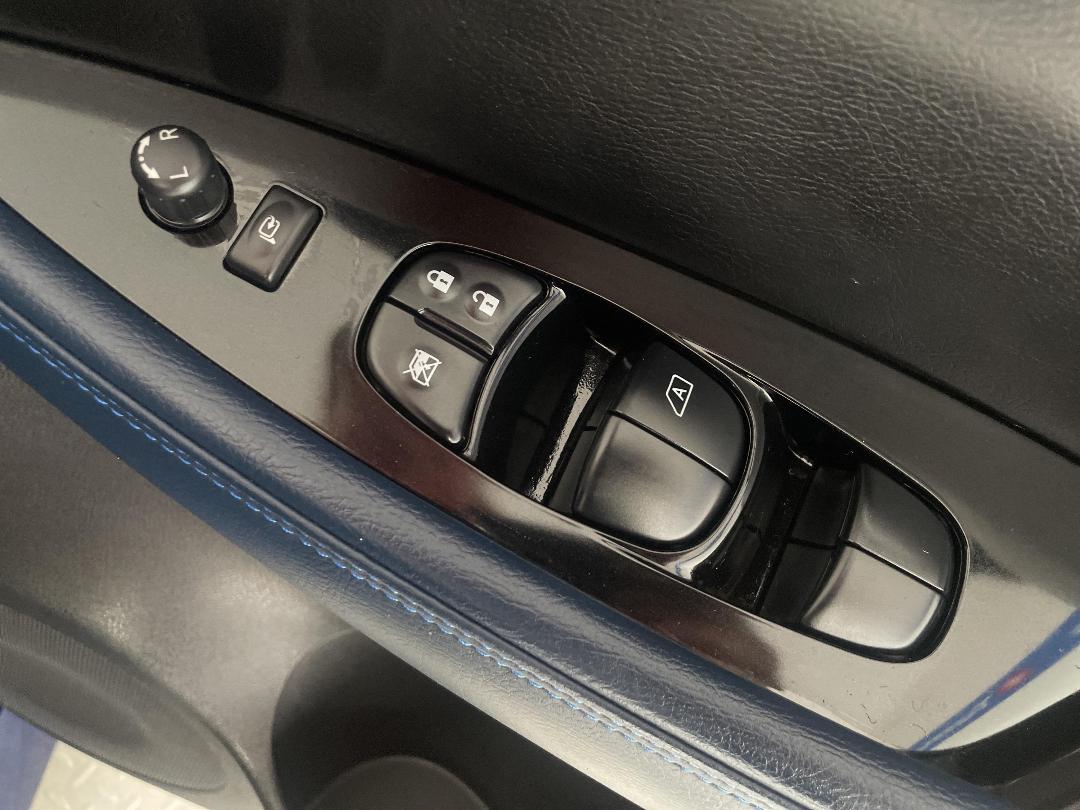 Photo '23' of Nissan Leaf