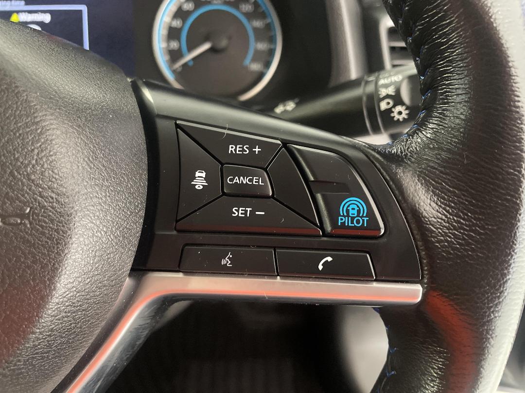 Photo '25' of Nissan Leaf