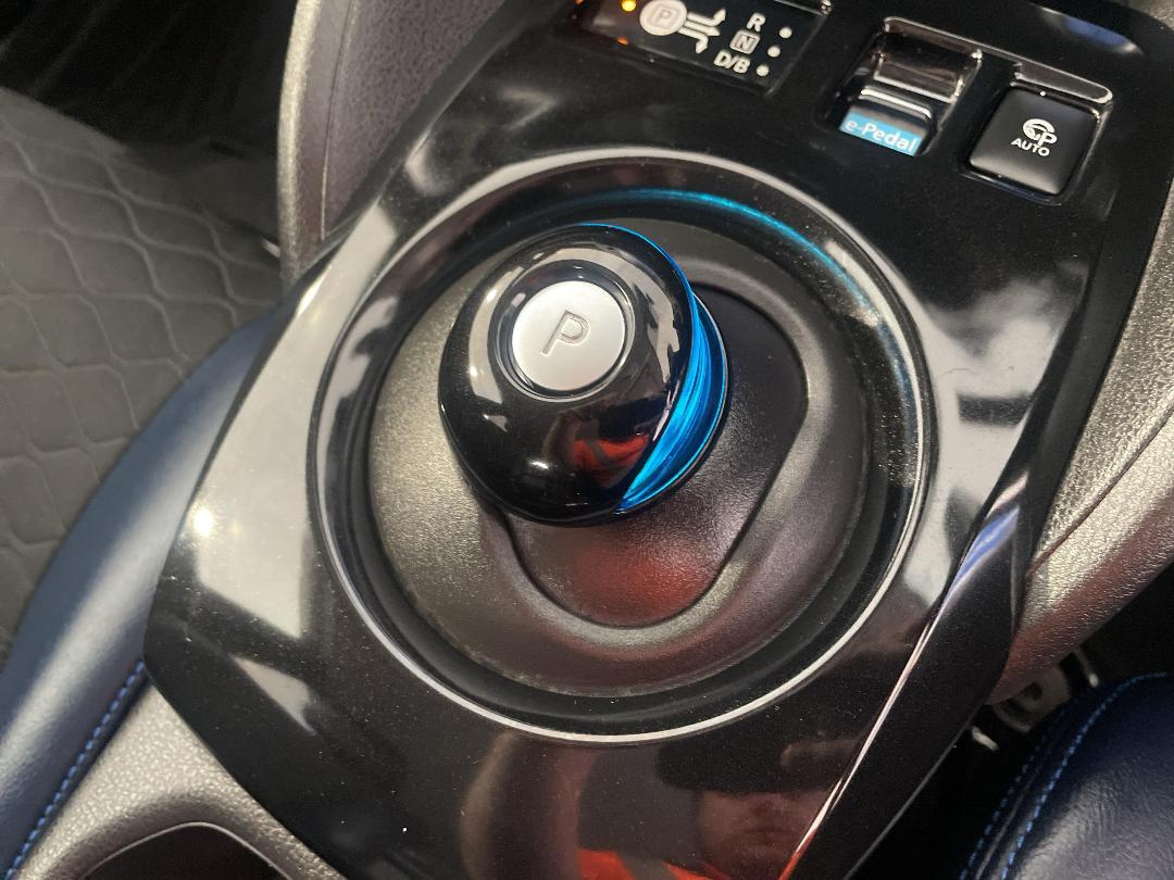 Photo '31' of Nissan Leaf