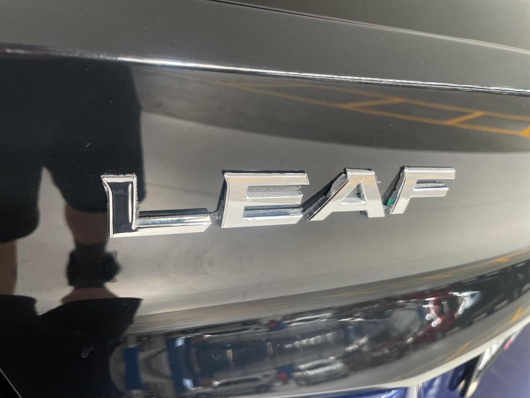 Photo '36' of Nissan Leaf