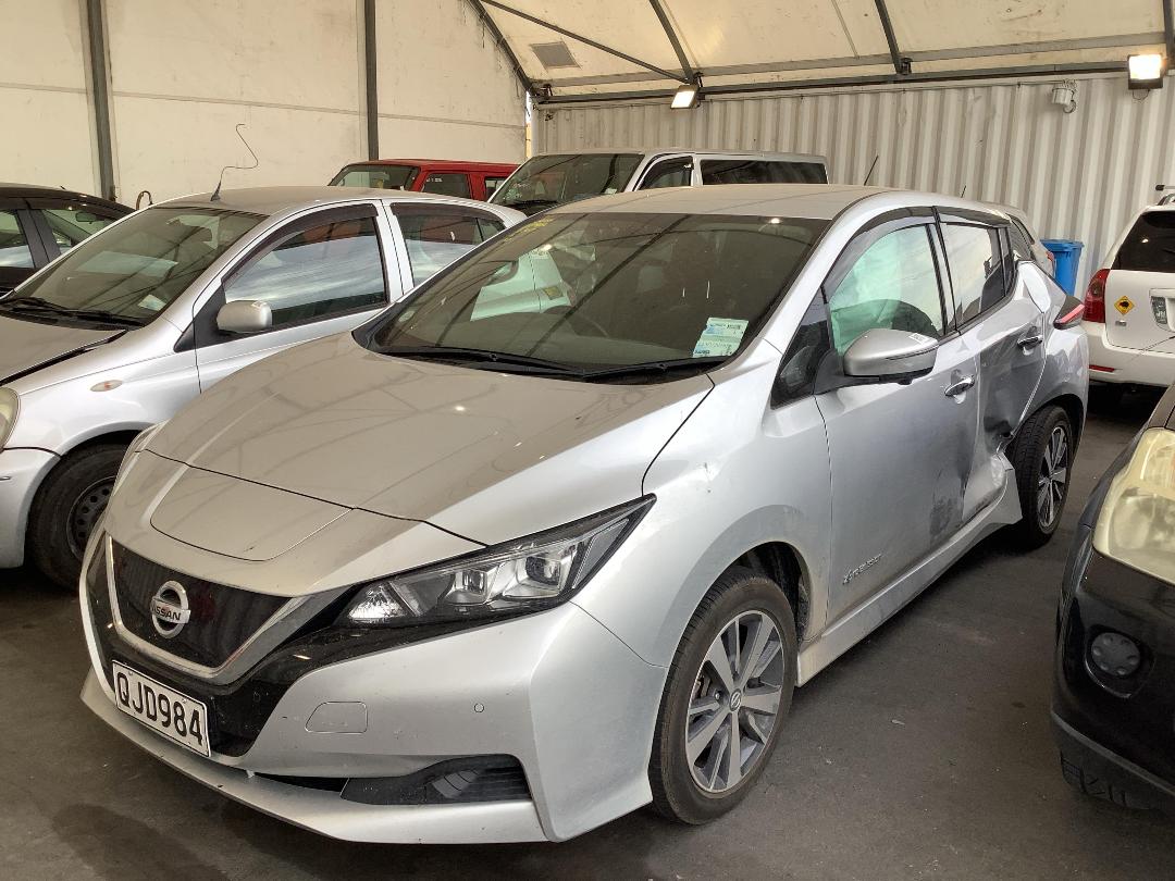 Photo '2' of Nissan Leaf