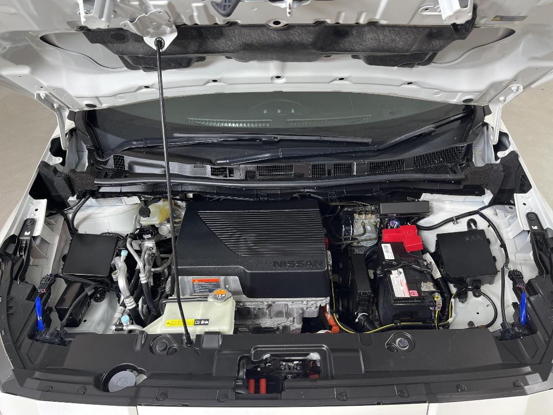 Photo '13' of Nissan Leaf Photo '13' of Nissan Leaf