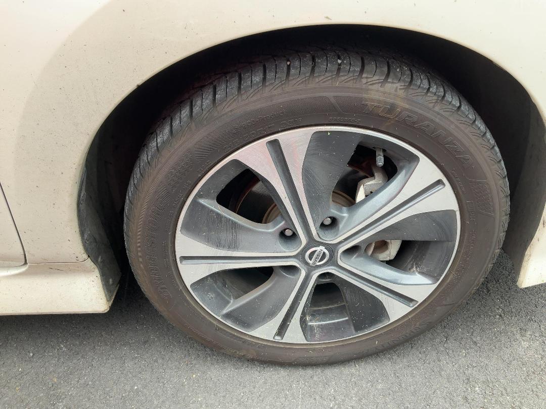 Photo '9' of Nissan Leaf Leaf