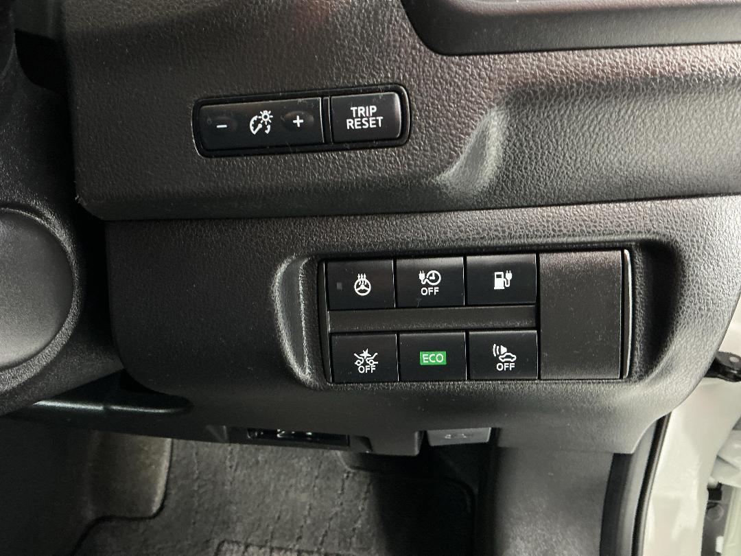 Photo '24' of Nissan Leaf