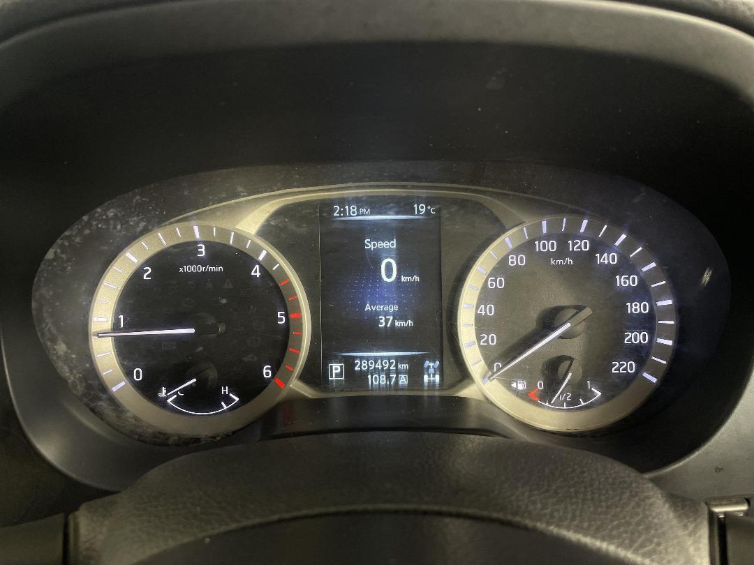 Photo '20' of Nissan Navara Photo '20' of Nissan Navara