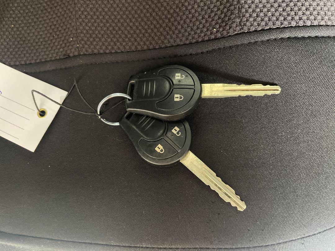 Photo '21' of Nissan Navara Photo '21' of Nissan Navara