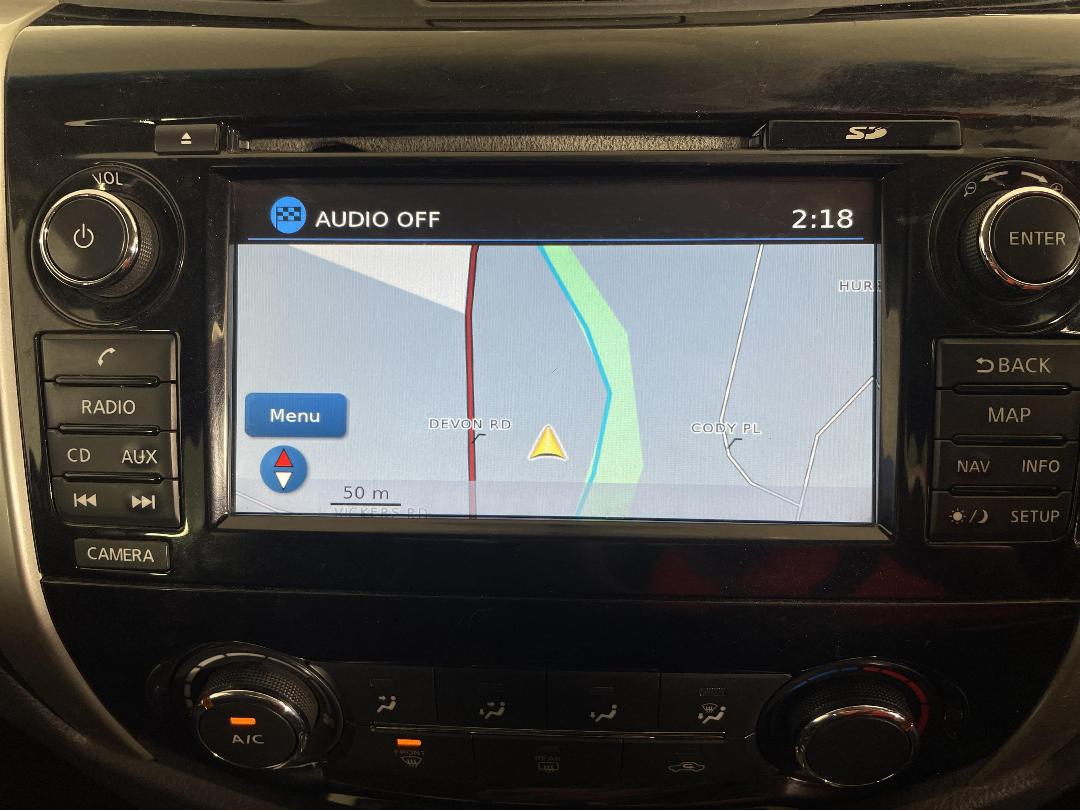 Photo '24' of Nissan Navara Photo '24' of Nissan Navara