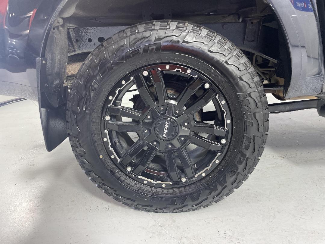 Photo '12' of Nissan Navara Photo '12' of Nissan Navara