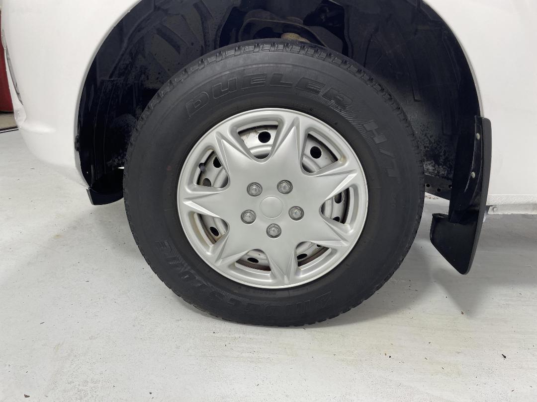 Photo '10' of Nissan Navara