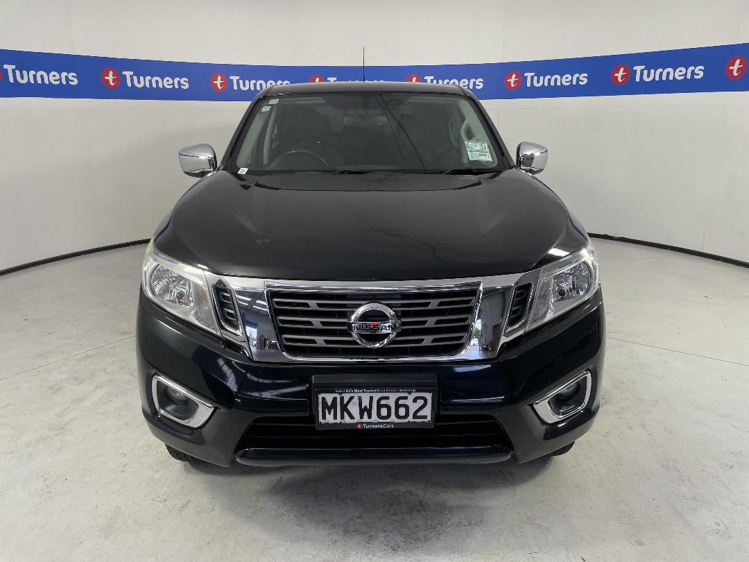 Photo '2' of Nissan Navara