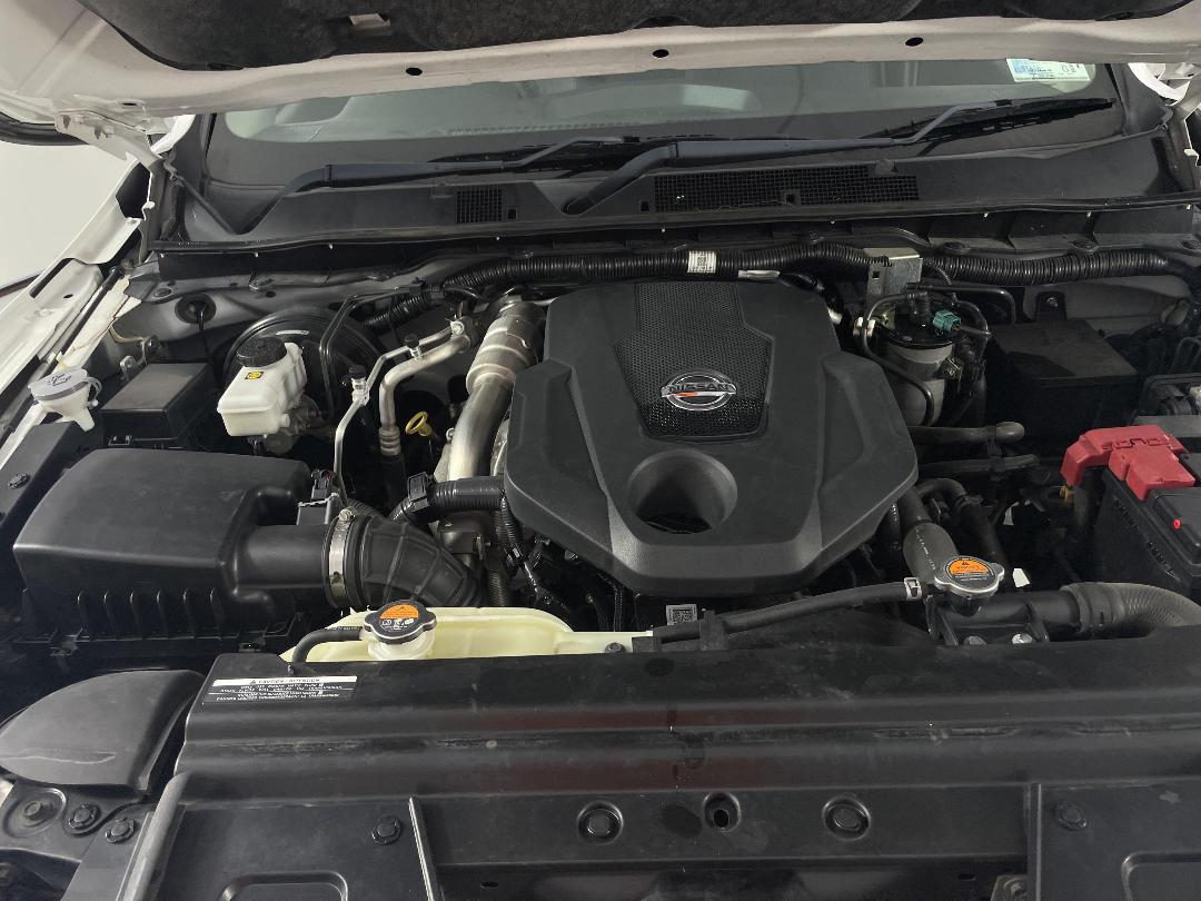 Photo '13' of Nissan Navara