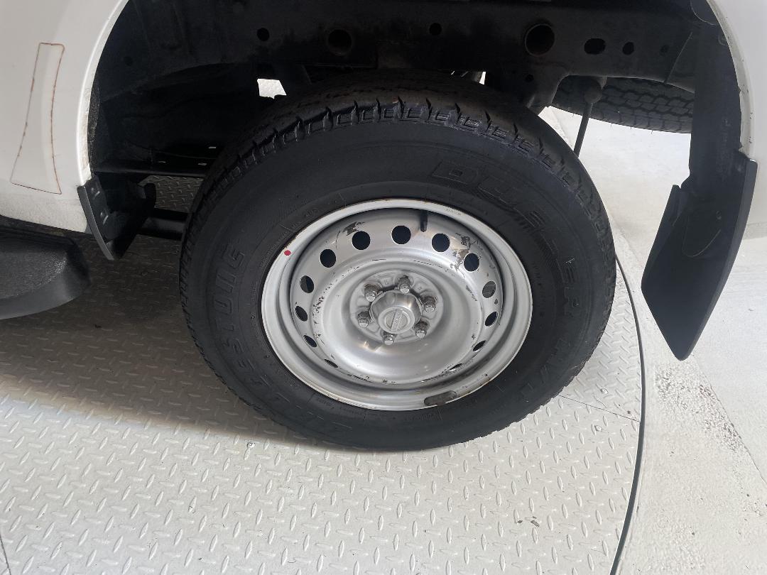 Photo '11' of Nissan Navara