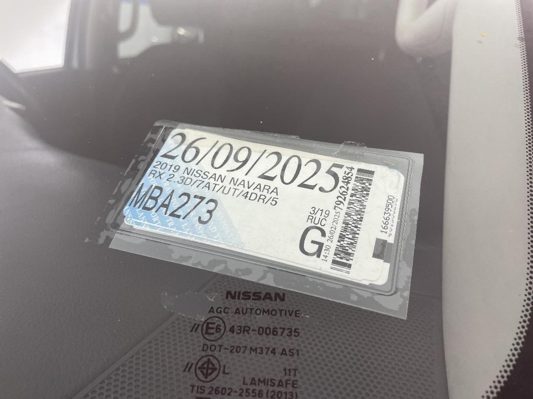 Photo '34' of Nissan Navara