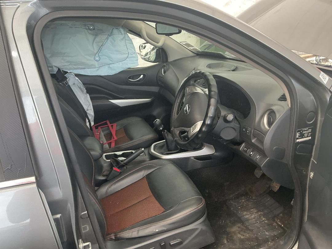 Photo '22' of Nissan Navara ST-X Photo '22' of Nissan Navara ST-X