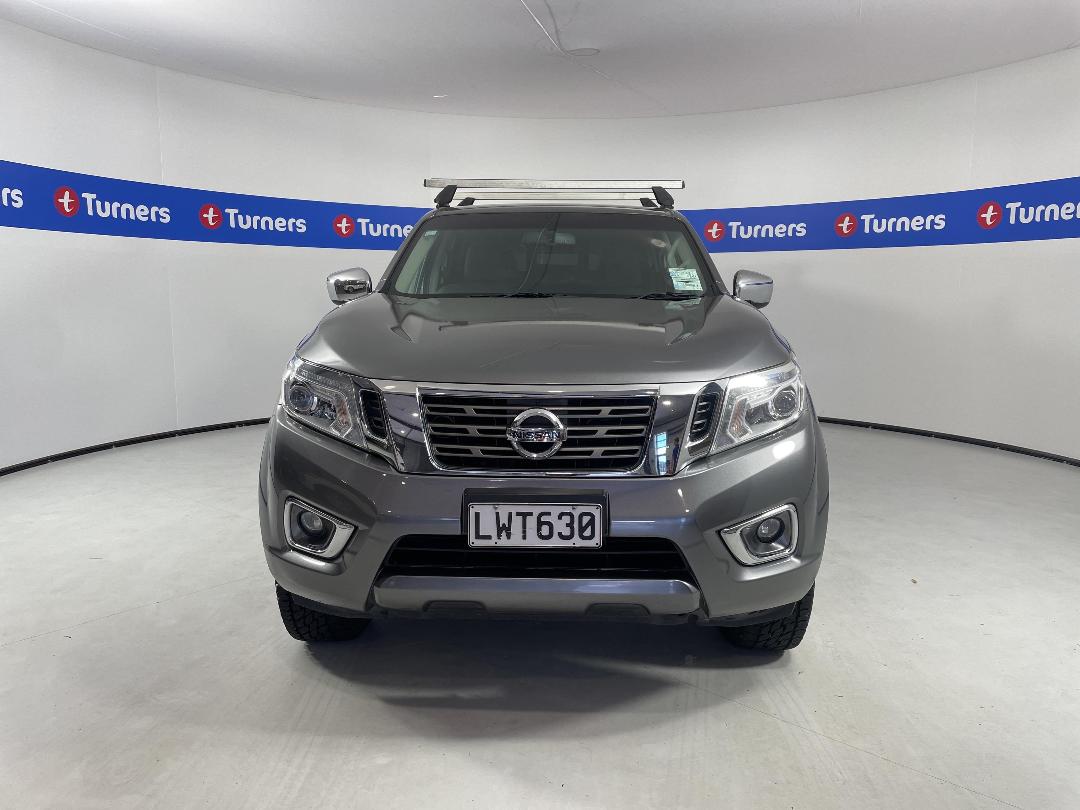 Photo '2' of Nissan Navara