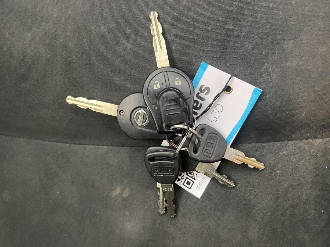 Photo '22' of Nissan Navara