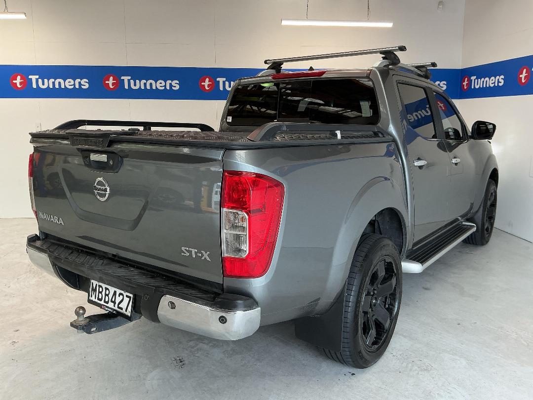 Photo '7' of Nissan Navara