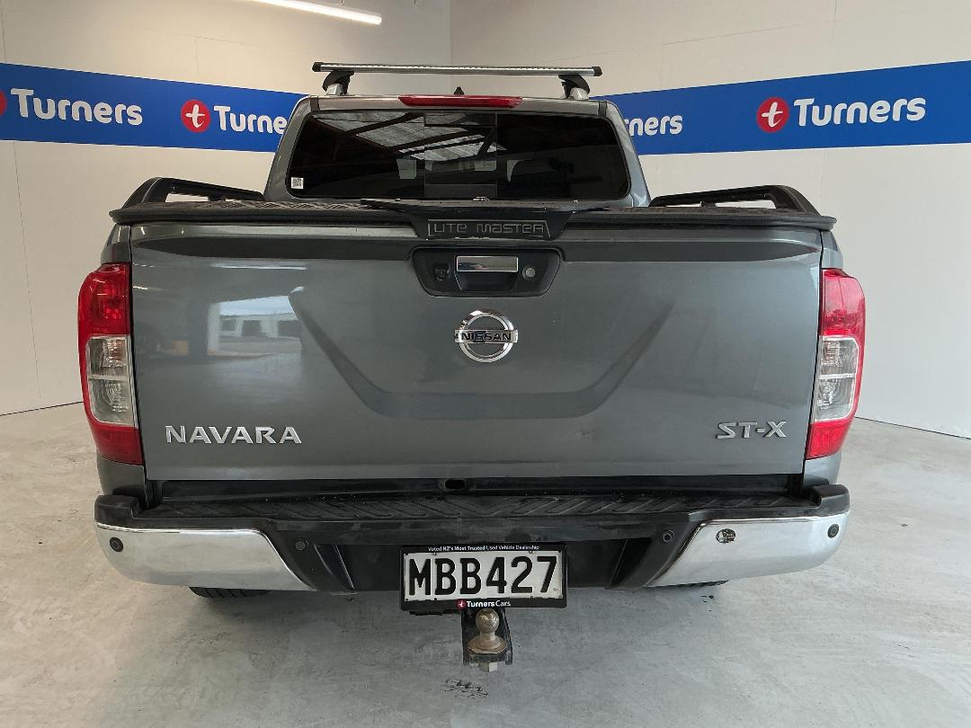 Photo '6' of Nissan Navara