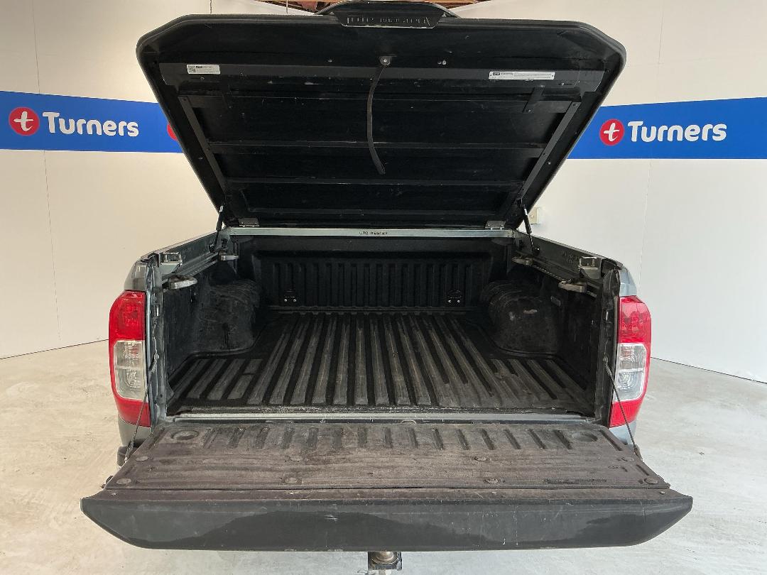 Photo '14' of Nissan Navara