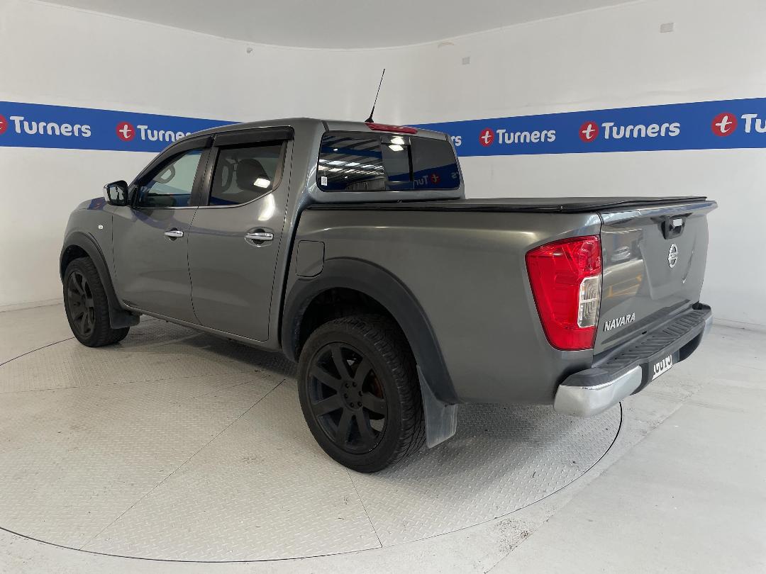 Photo '5' of Nissan Navara