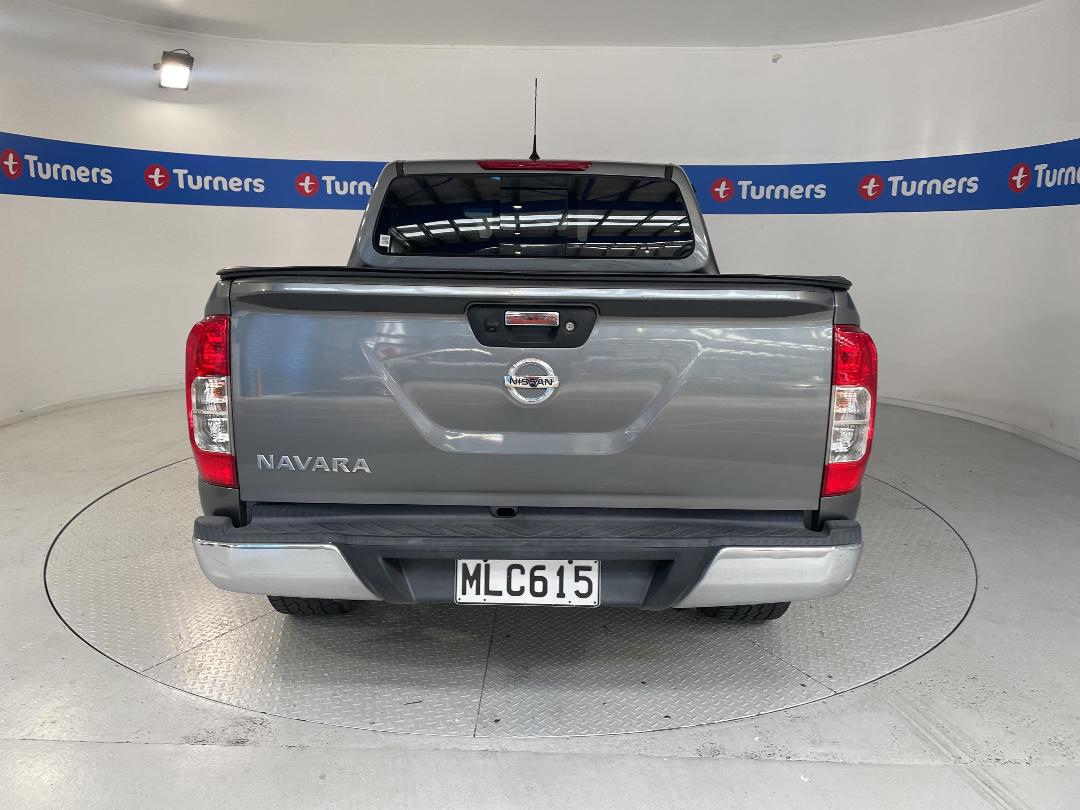 Photo '6' of Nissan Navara