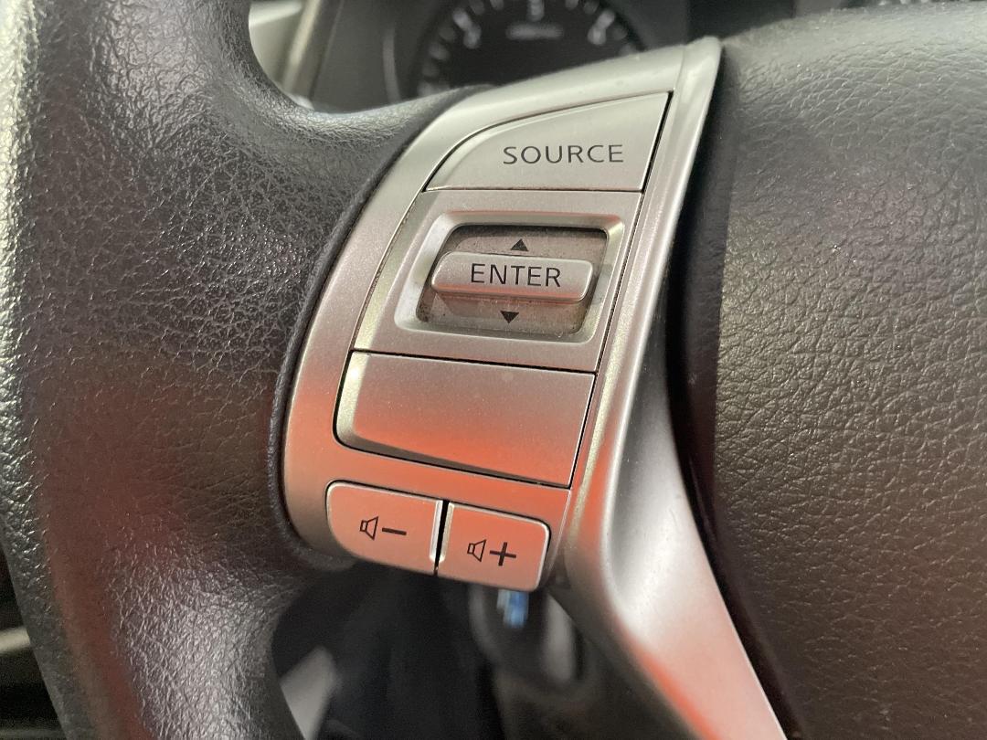 Photo '26' of Nissan Navara