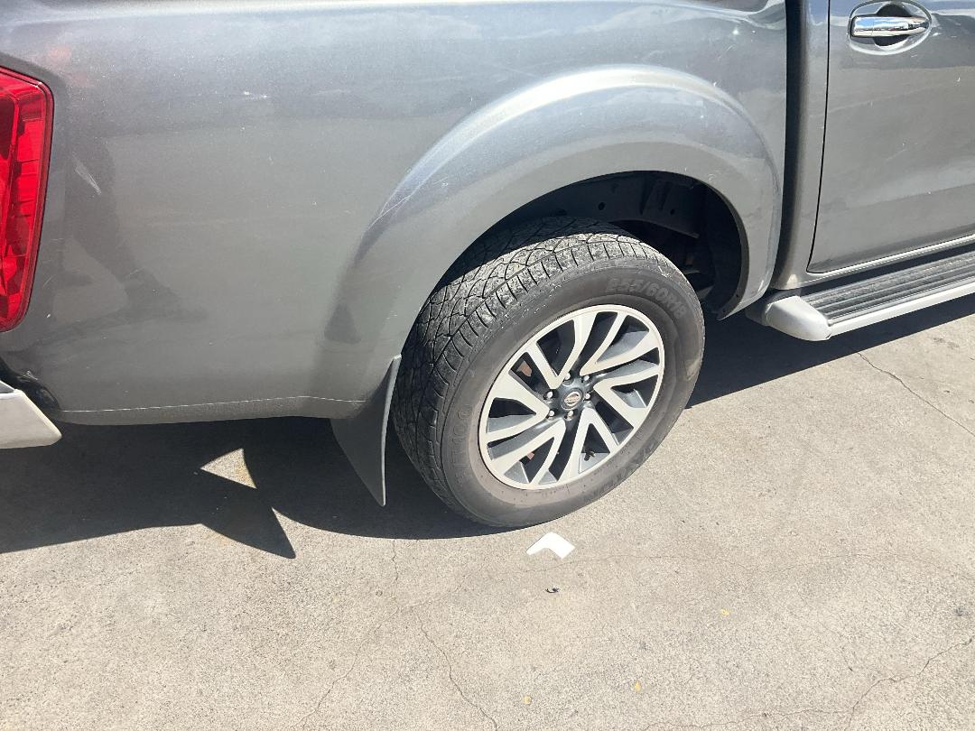 Photo '13' of Nissan Navara ST-X Photo '13' of Nissan Navara ST-X