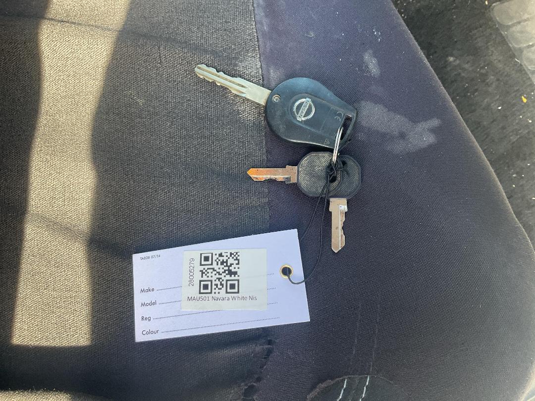 Photo '15' of Nissan Navara ST