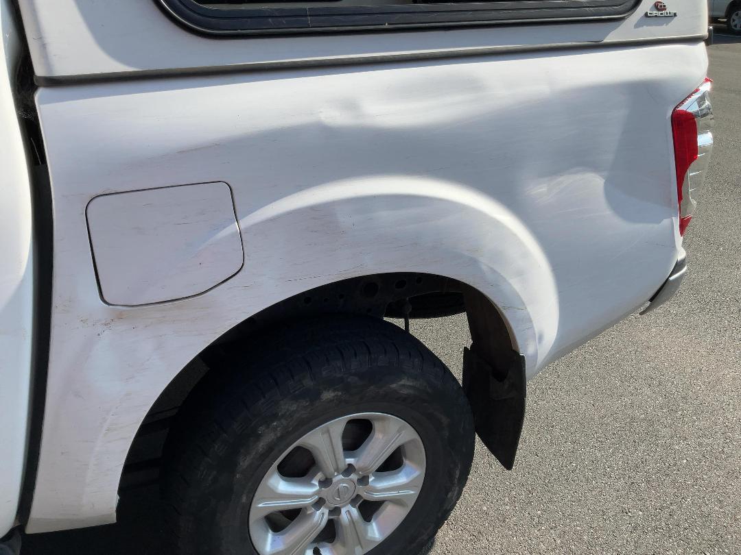 Photo '13' of Nissan Navara ST