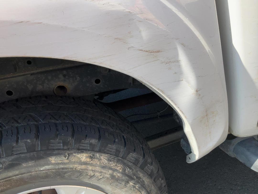 Photo '17' of Nissan Navara ST