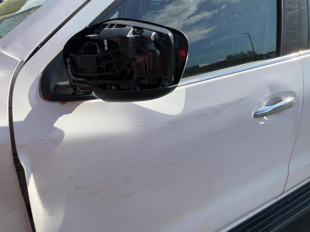 Photo '24' of Nissan Navara ST