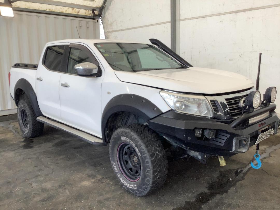 Photo '3' of Nissan Navara ST