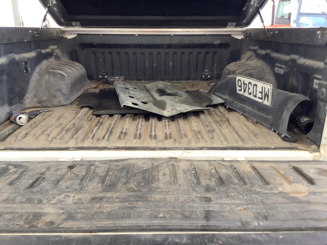 Photo '7' of Nissan Navara ST