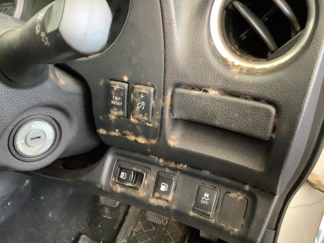 Photo '12' of Nissan Navara ST