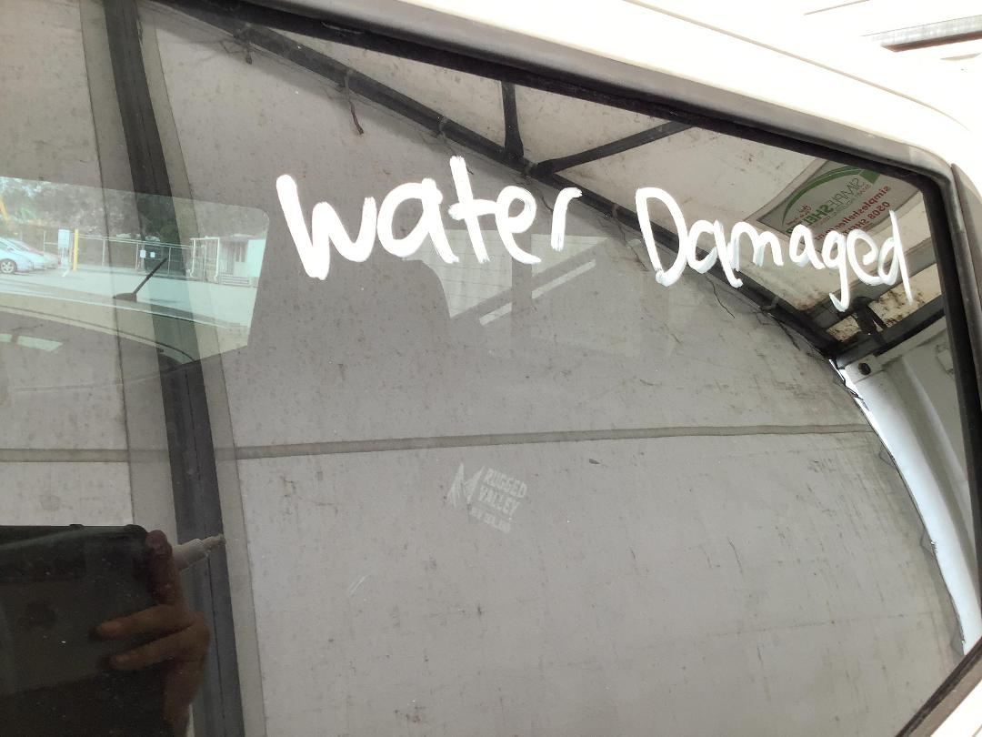 Photo '21' of Nissan Navara ST