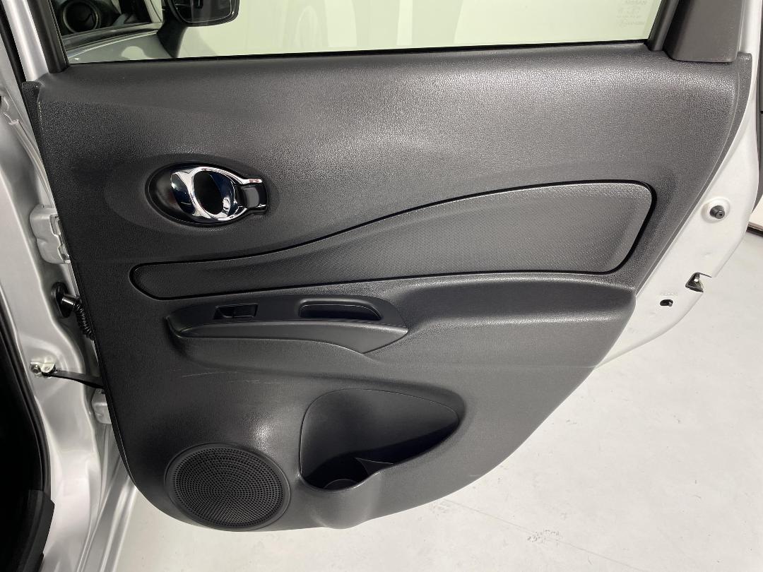 Photo '19' of Nissan Note Photo '19' of Nissan Note