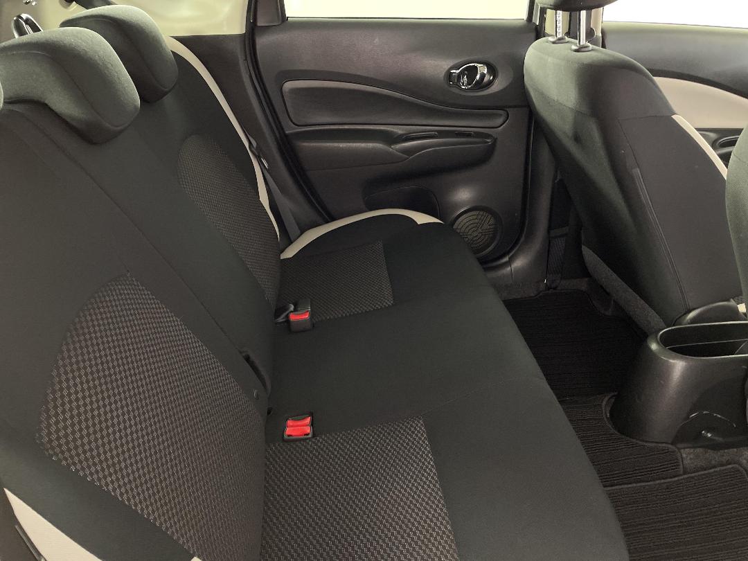 Photo '20' of Nissan Note Photo '20' of Nissan Note