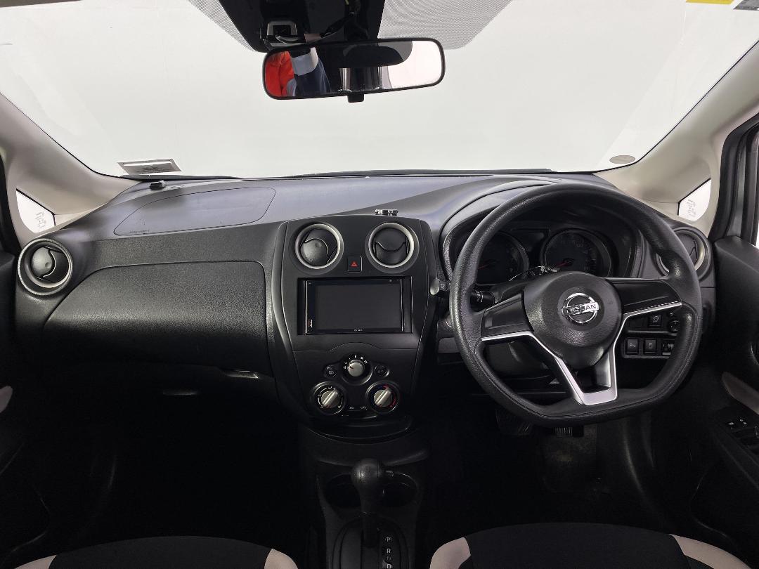 Photo '17' of Nissan Note Photo '17' of Nissan Note