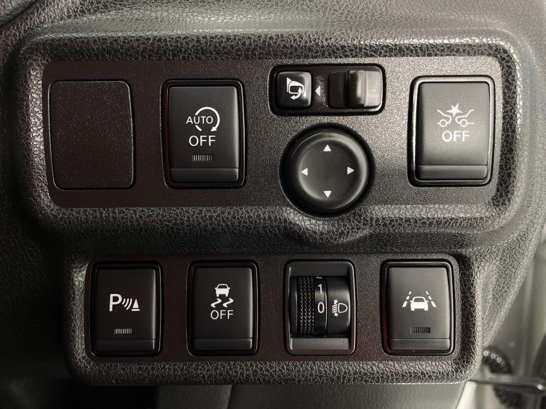 Photo '23' of Nissan Note Photo '23' of Nissan Note