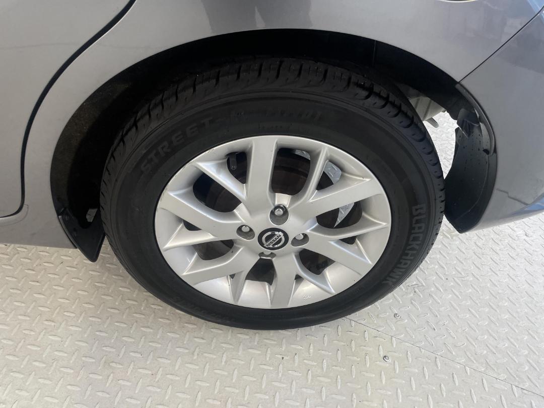 Photo '11' of Nissan Note Photo '11' of Nissan Note