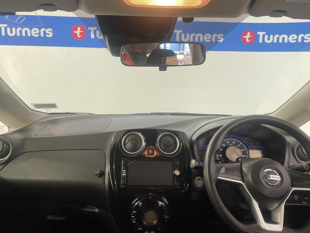 Photo '17' of Nissan Note Photo '17' of Nissan Note