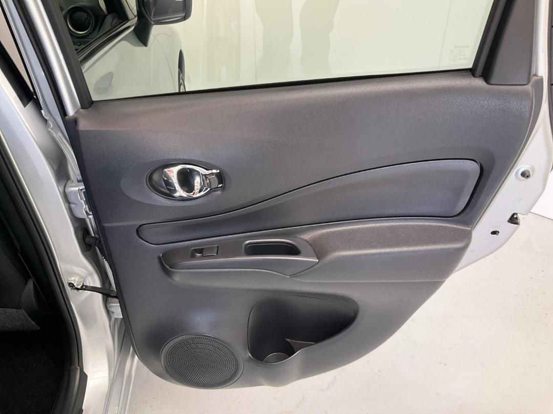 Photo '19' of Nissan Note