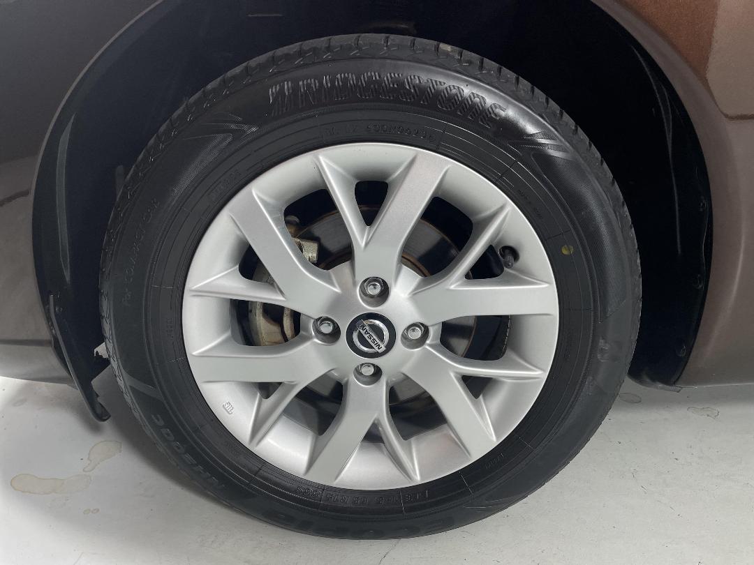 Photo '10' of Nissan Note