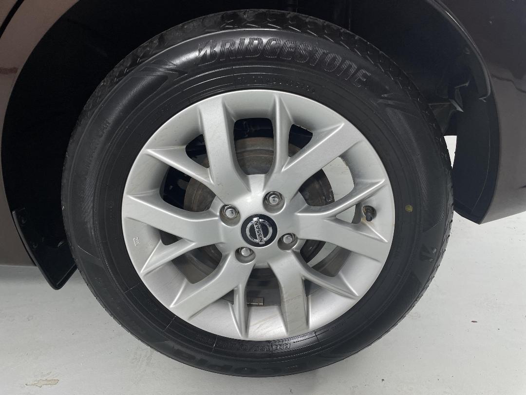 Photo '11' of Nissan Note