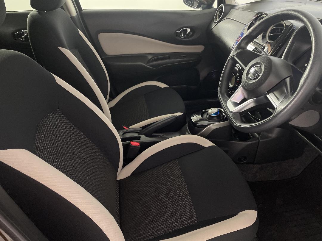 Photo '16' of Nissan Note