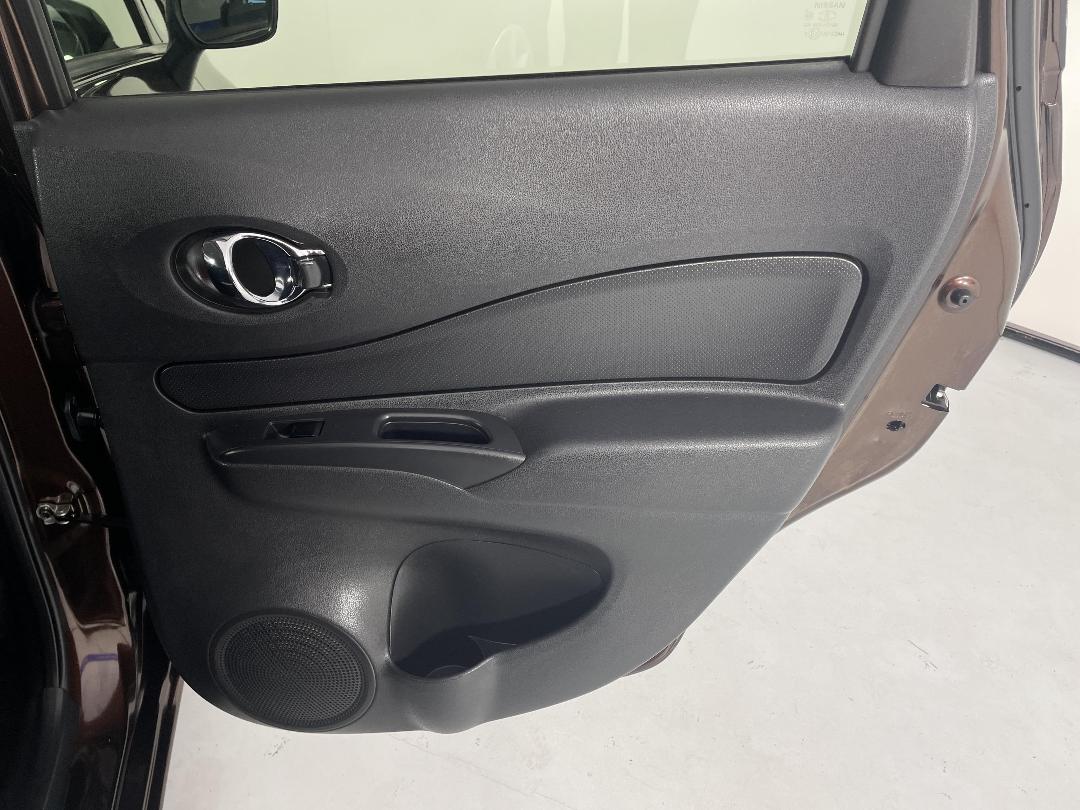 Photo '19' of Nissan Note