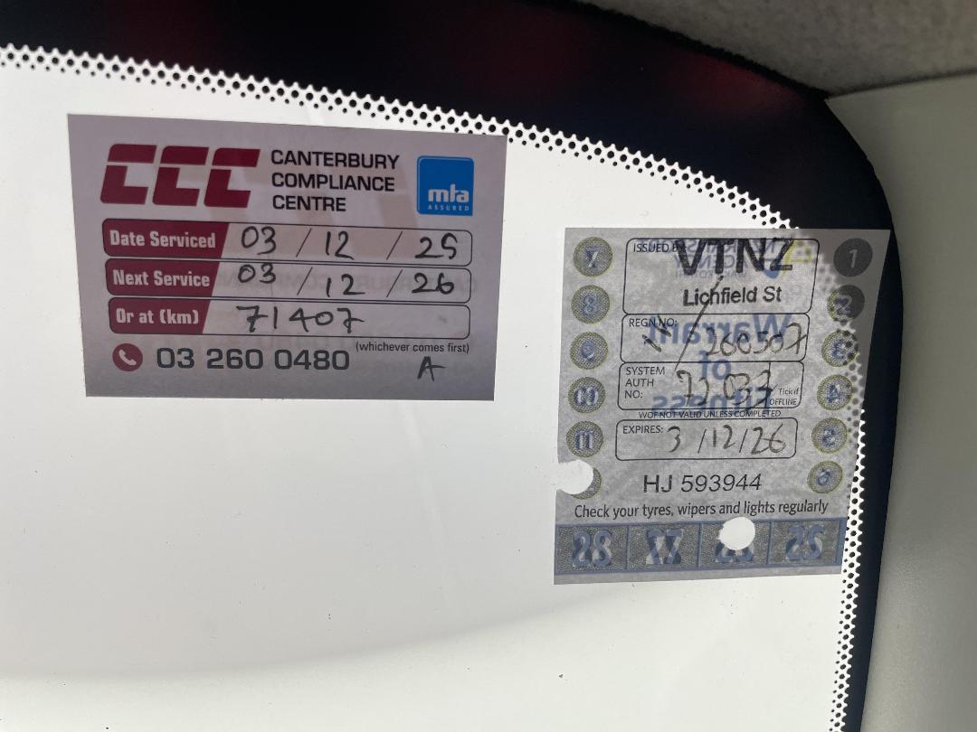 Photo '27' of Nissan Note