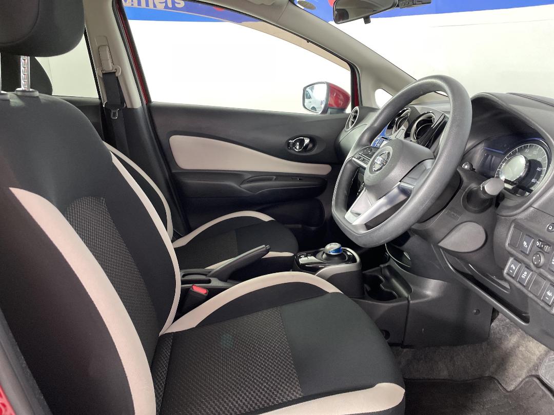 Photo '16' of Nissan Note